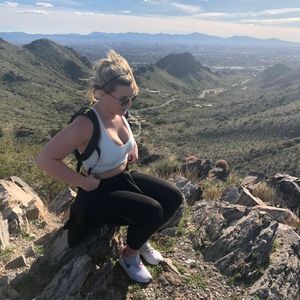 Meet your Posher, Mackenzie